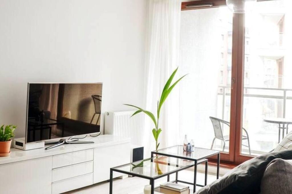 Platinum Jaglana Apartment - Wyspa Spichrzow Gdansk Exterior photo