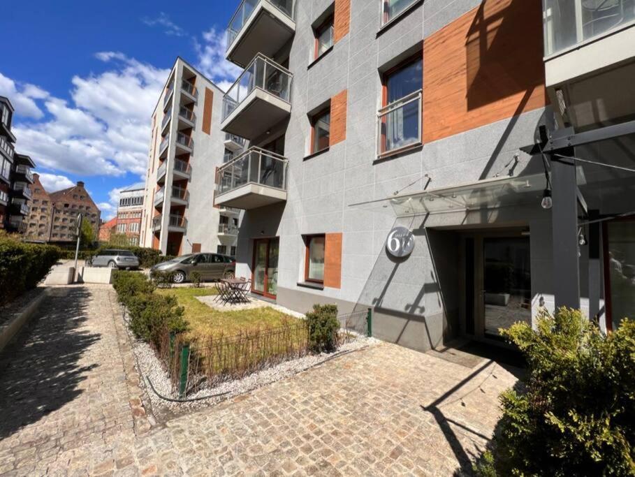 Platinum Jaglana Apartment - Wyspa Spichrzow Gdansk Exterior photo